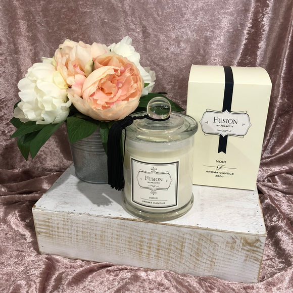 Noir - Soy Candle